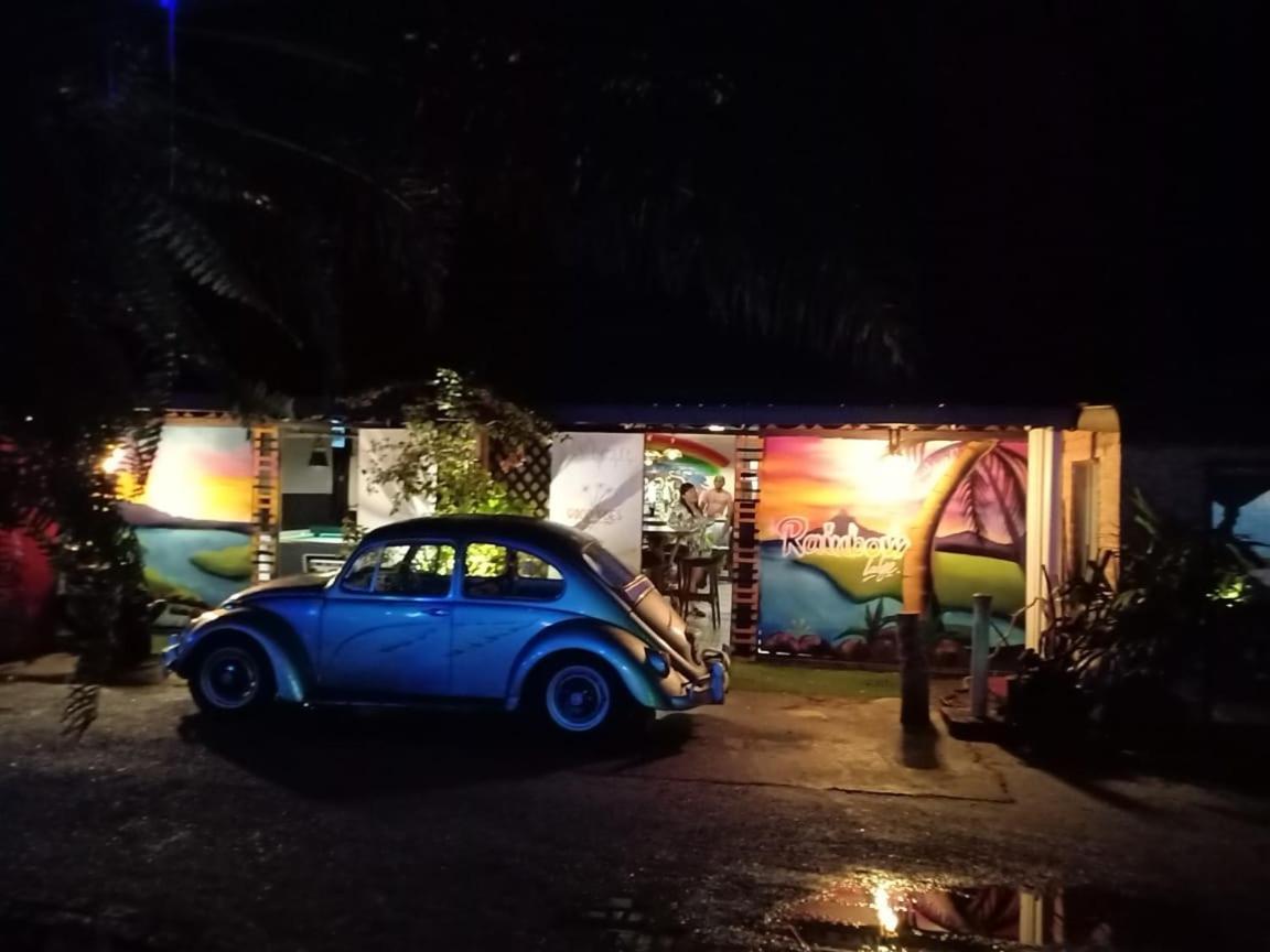 Rainbow Bed N Bfast Hostel Pantai Cenang  Exterior photo